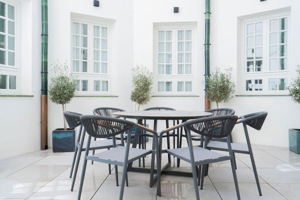 Suites Chinitas Málaga Extérieur photo