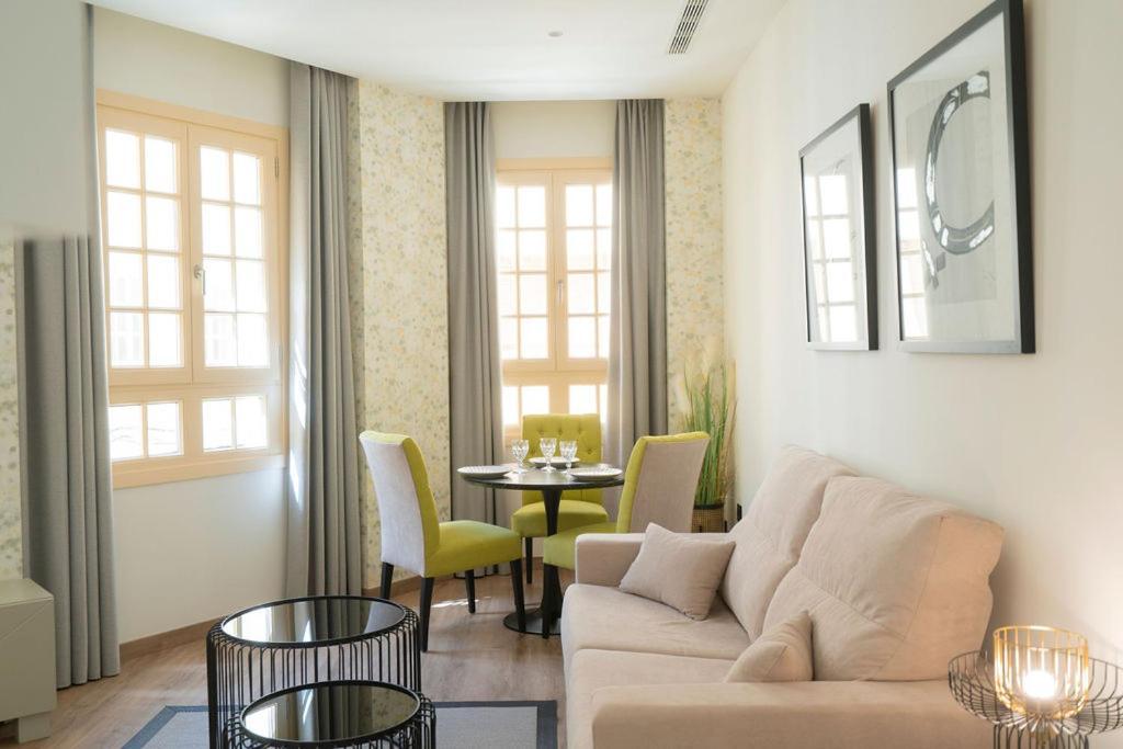 Suites Chinitas Málaga Extérieur photo